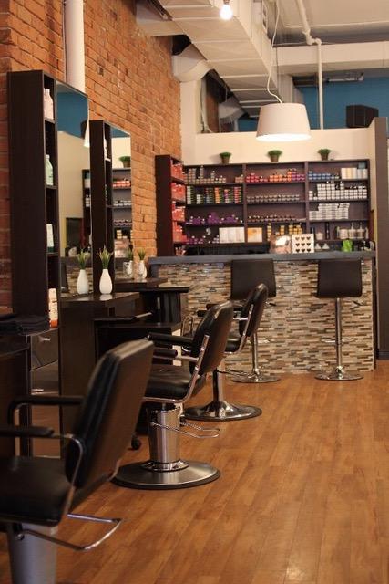 Salons We Love: Funky Toque